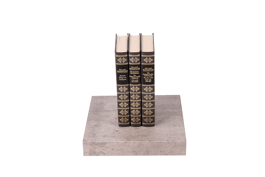 Regal CEMENT - 23,5 cm Regal CEMENT - 23,5 cm